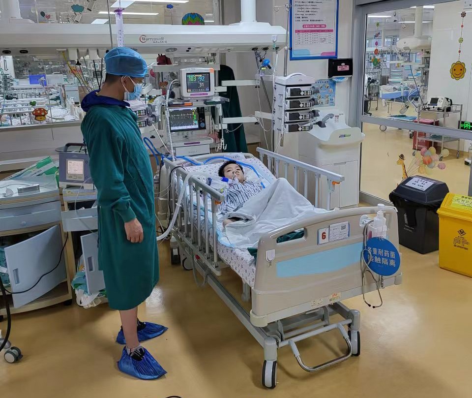 惠东县跨省救护车出租公司