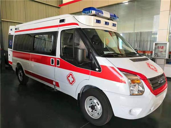 惠东县福特V362救护车